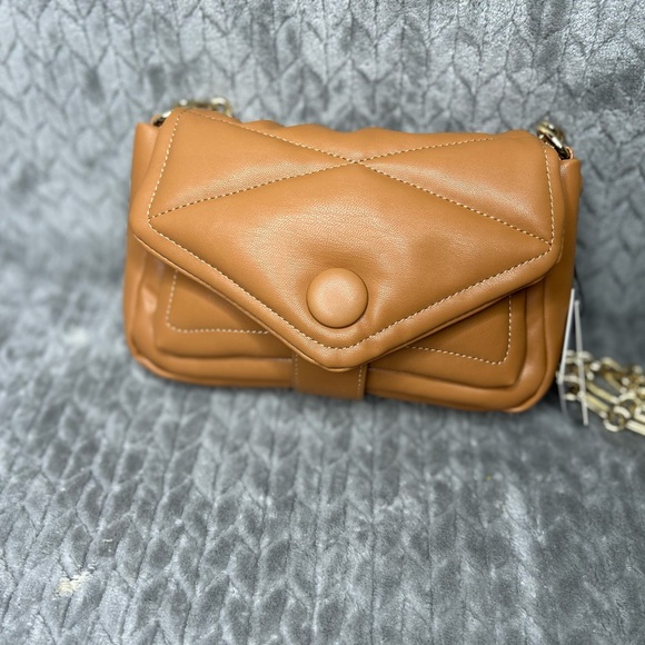 H.O.W. House Of Want - NWT Spendid Shoulder Crossbody, Toffee. - Picture 5 of 14